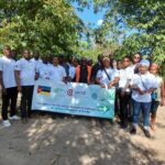 Participantes em actividades do projecto de economia circular baseada no bambu em Mocambique